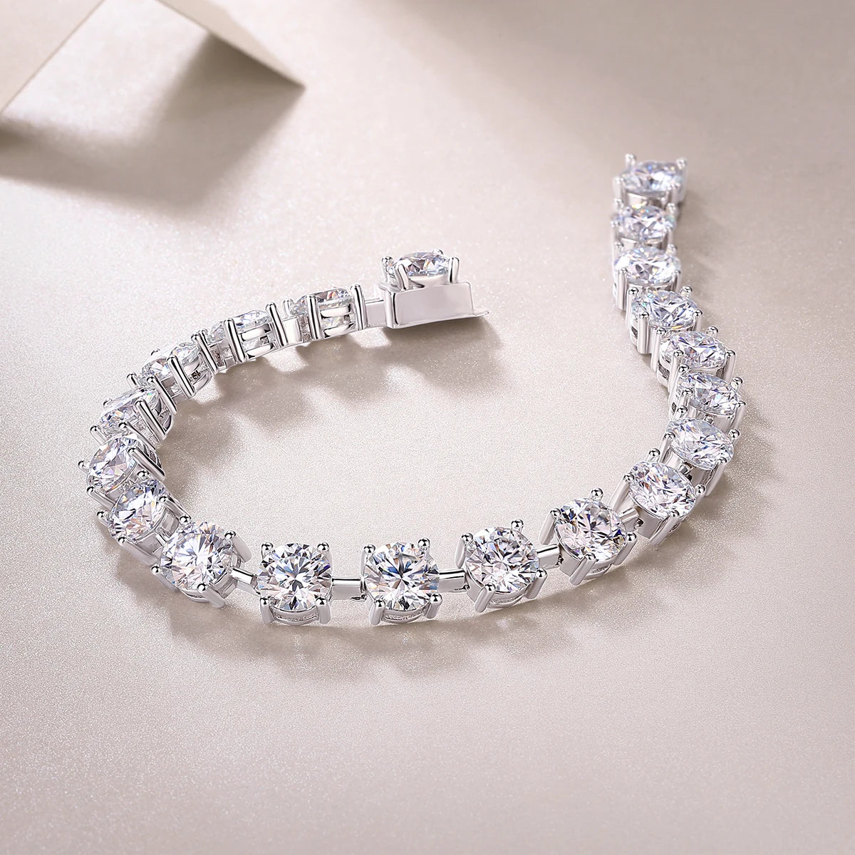 Sparkling S925 Sterling Silver Moissanite Tennis Chain Bracelet Elegant Women Jewelry Bracelet