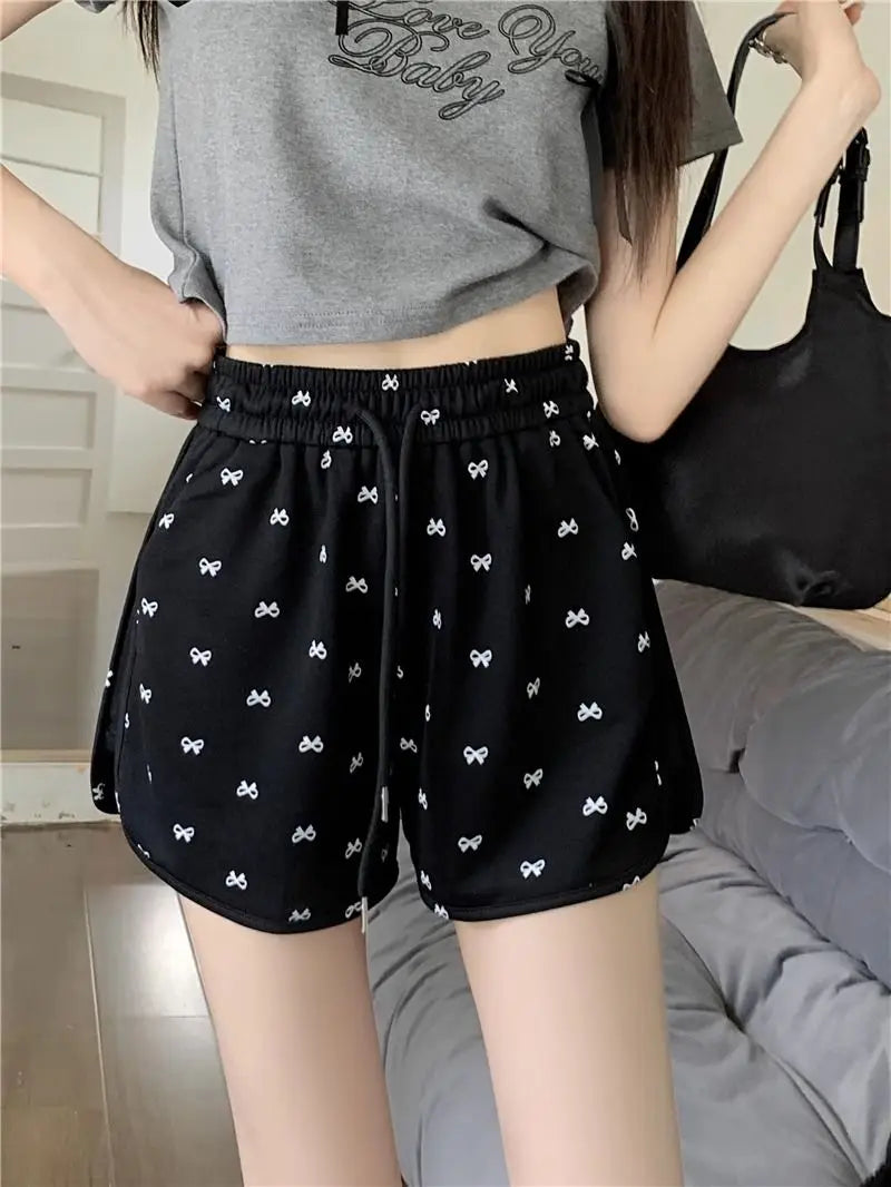 Shorts for Women Black Print Kawaii Short Pants Woman Elastic Waist Wide Cute Elasticty Harajuku Fashion Flowy Wholesale Elegant