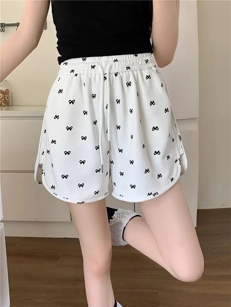 Shorts for Women Black Print Kawaii Short Pants Woman Elastic Waist Wide Cute Elasticty Harajuku Fashion Flowy Wholesale Elegant