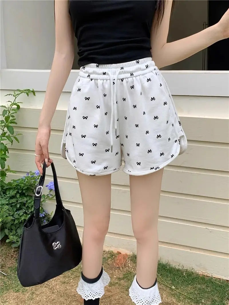 Shorts for Women Black Print Kawaii Short Pants Woman Elastic Waist Wide Cute Elasticty Harajuku Fashion Flowy Wholesale Elegant